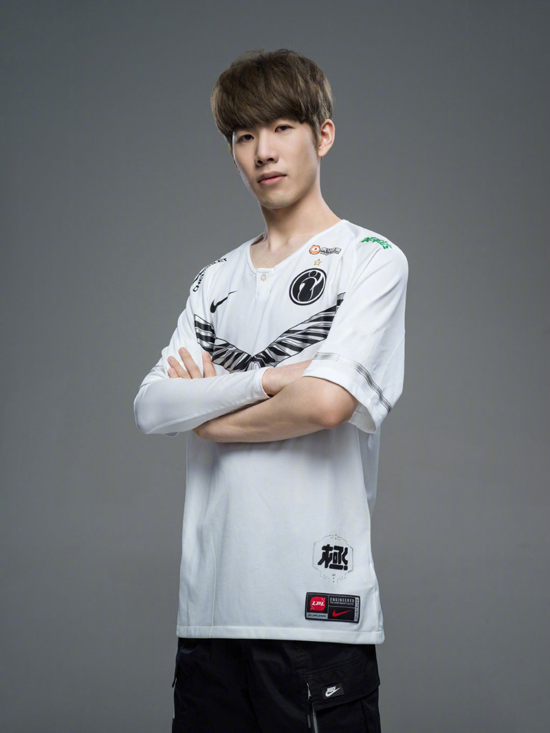 暂的退却 暂的退却