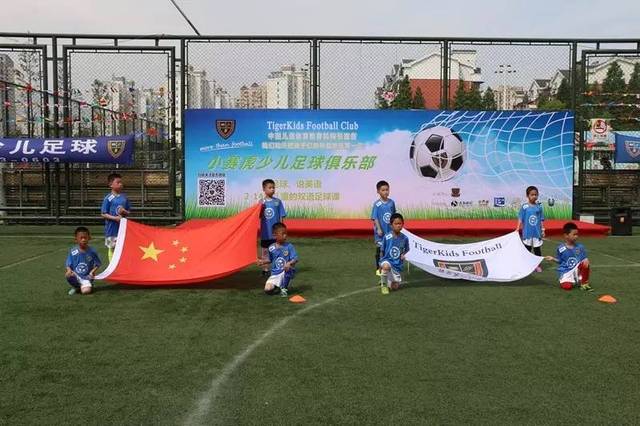 两队的赛季 两队的赛季